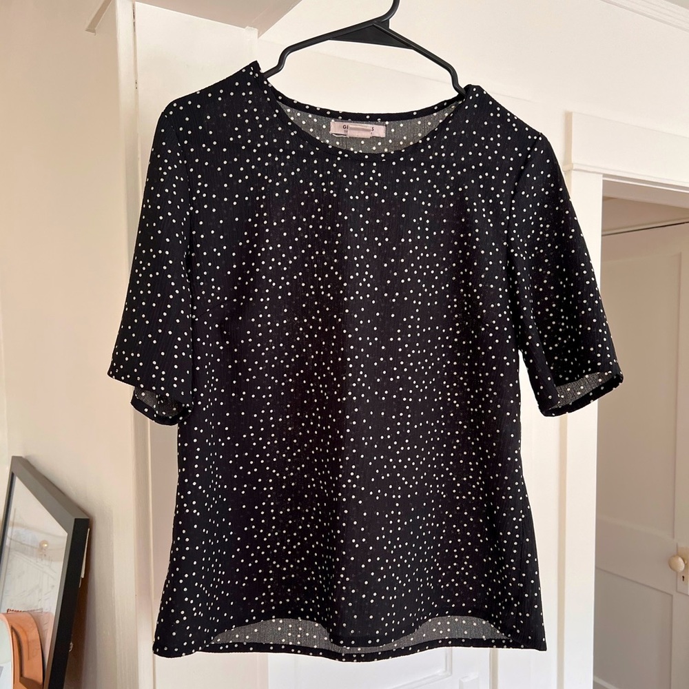 Black polka dot short sleeve blouse
